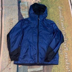 Men’s large navy and black Columbia rain jacket with hood